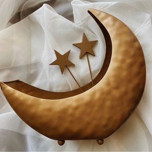 Crescent Moon Planter